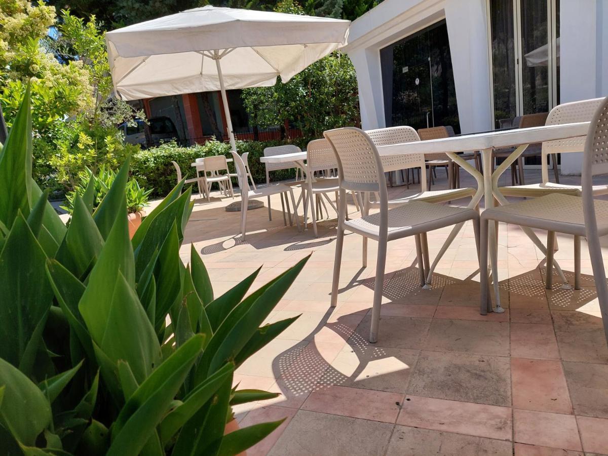 Hotel Nacional Durres Exterior photo